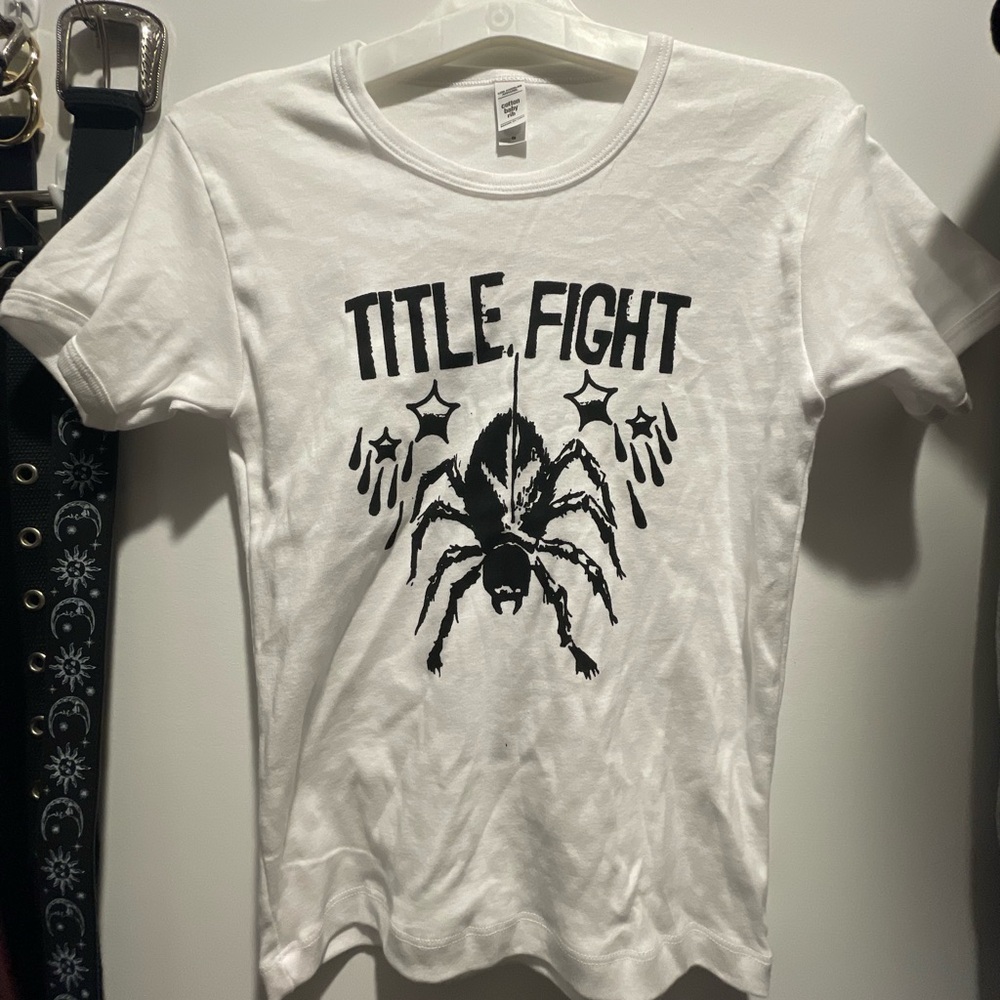 lizzie btq limited edition Title Fight t shirt